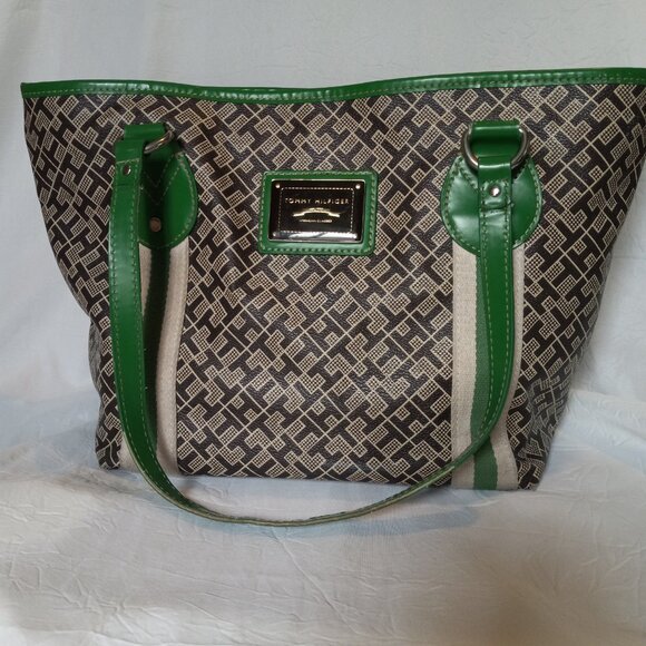 Tommy Hilfiger Purse - Picture 1 of 7